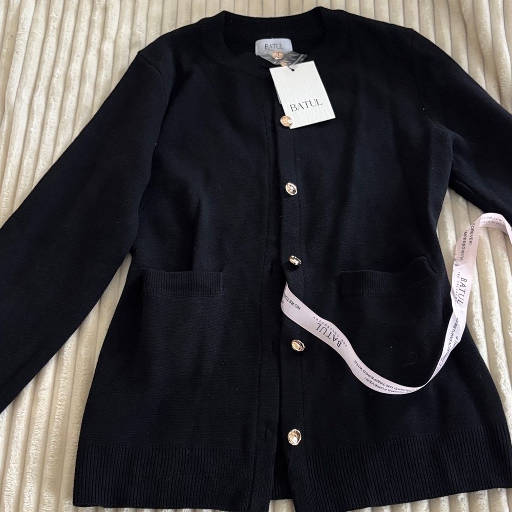 Naadean Cardigan | Noir - Picture 2 of 10